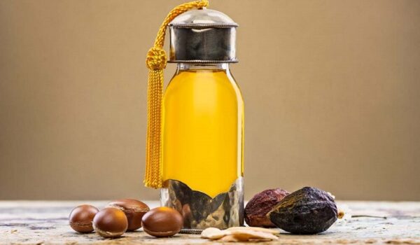 خواص شگفت‌آور روغن آرگان برای مو و پوست